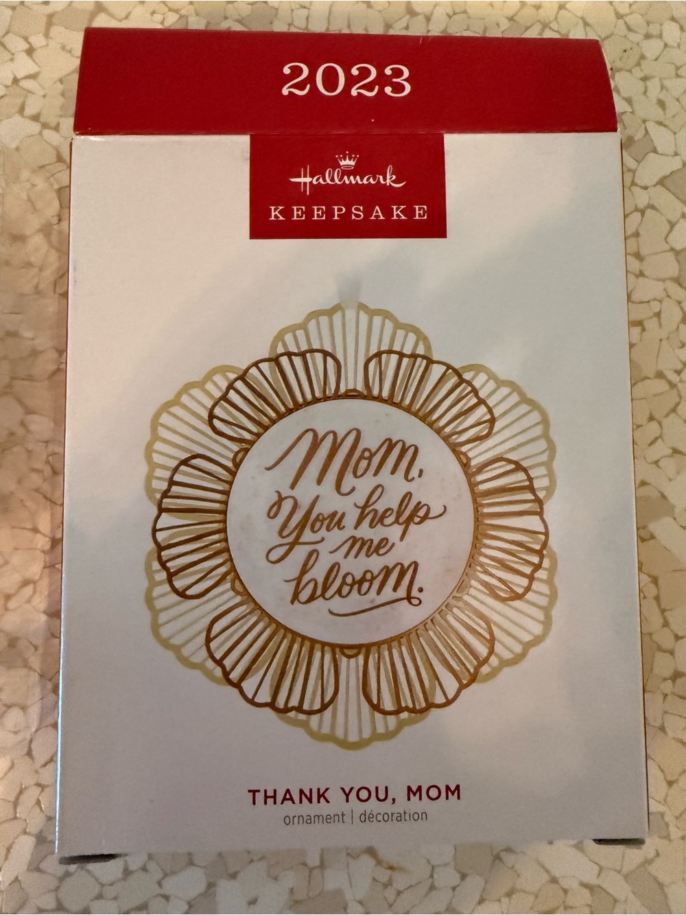 Hallmark Keepsake Gold and White "Thank You, Mom" Ornament